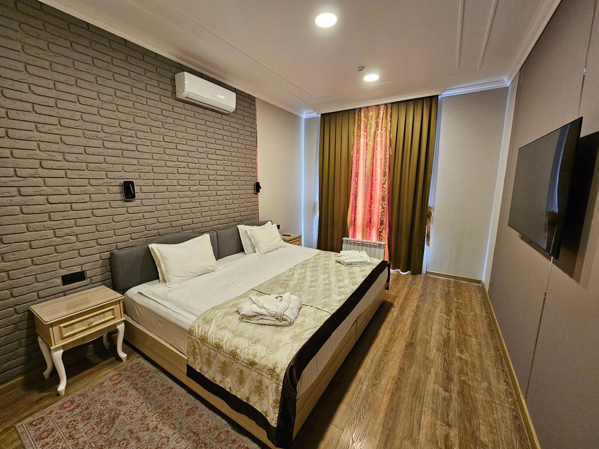 Silk Road Kokand Hotel Bagian luar foto